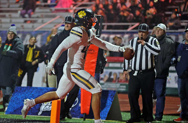 St. Joseph's prep vs North Allegheny 6A championship Paul Burdick61